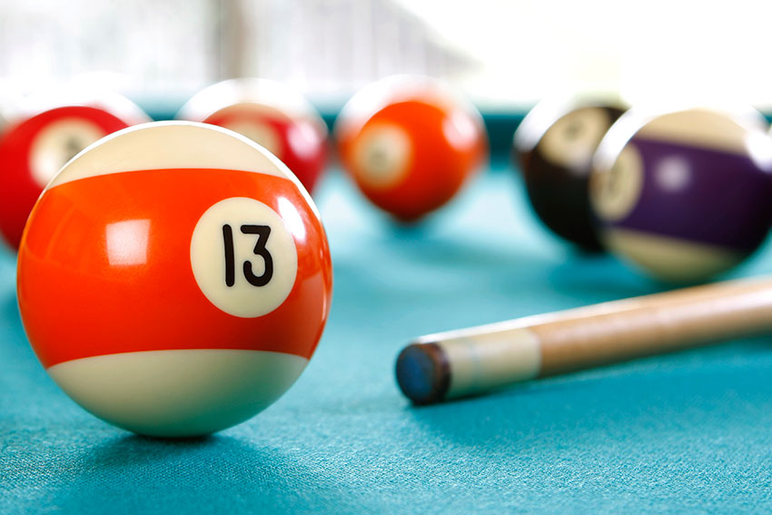 C�mo mejorar tu juego de billar: Precisi�n, control y consistencia
